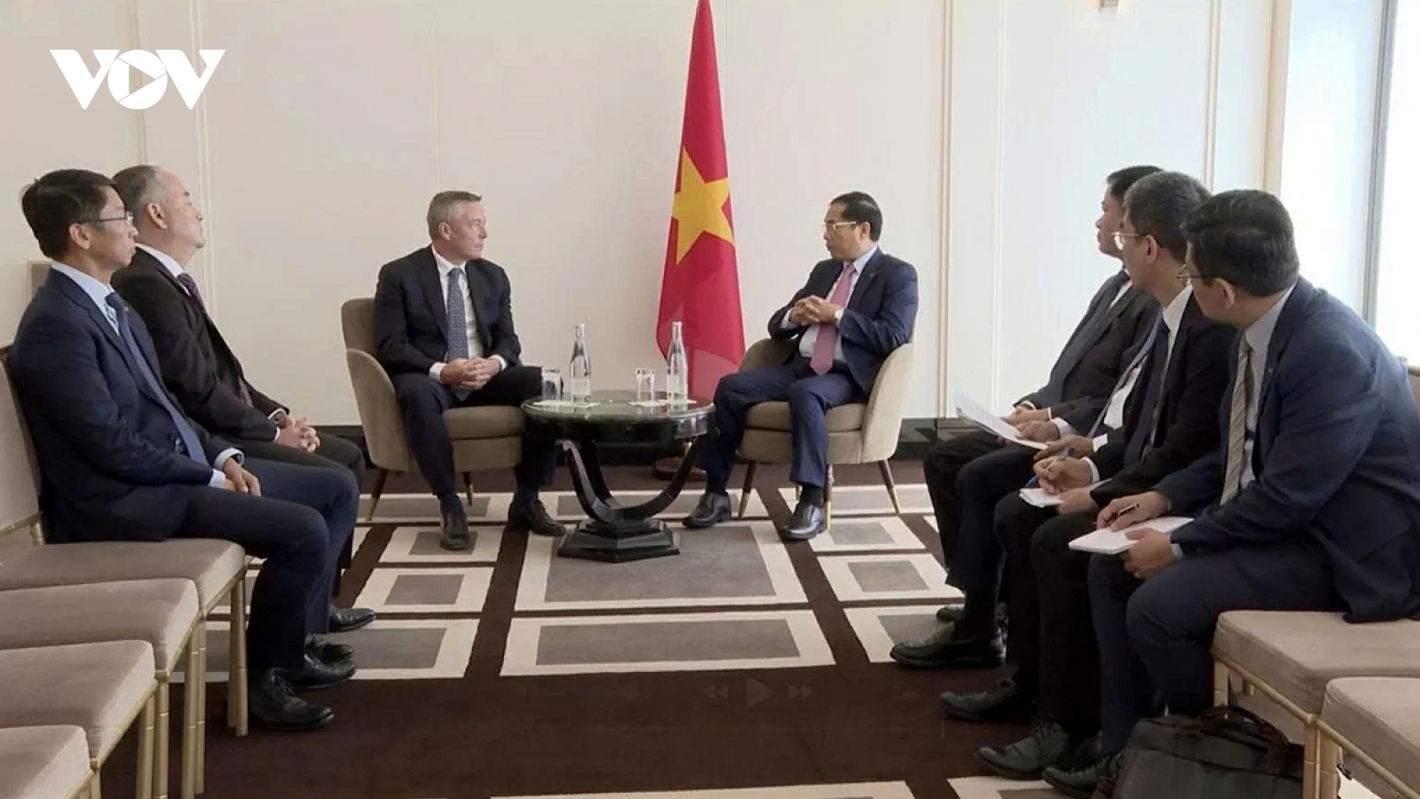 Deputy PM hails Perenco’s investment expansion plan in Vietnam